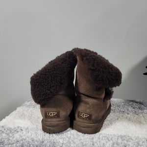 Ugg Boots  size w6